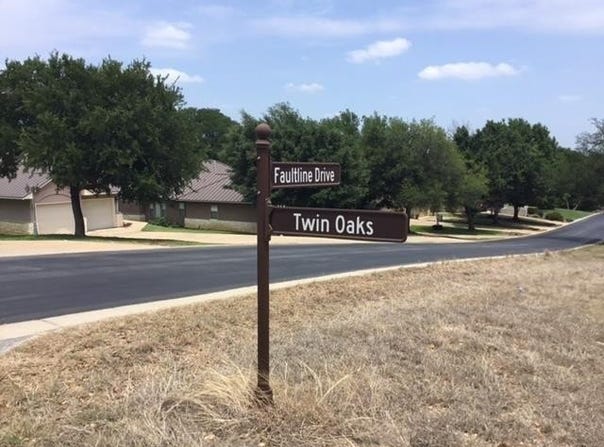 Lot W4042 Fault Line/Twin Oaks, Horseshoe Bay, TX 78657