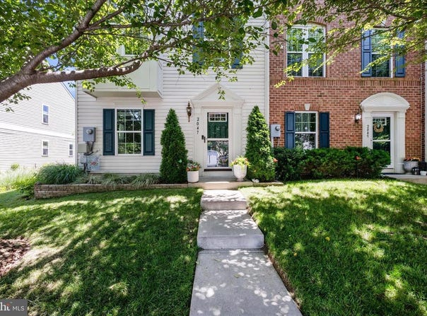 2047 SPRING RUN CIR, FREDERICK, MD 21702
