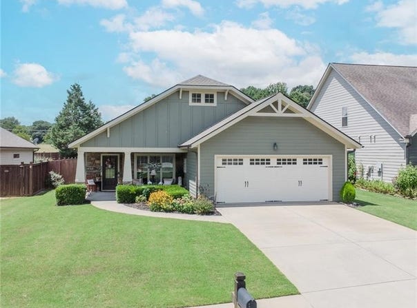 575 Cottage Loop, Pendergrass, GA 30567