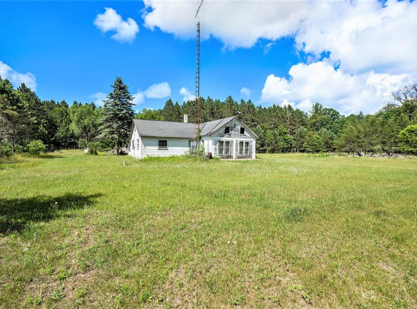 5316 W 7 Mile Road, Irons, MI 49644