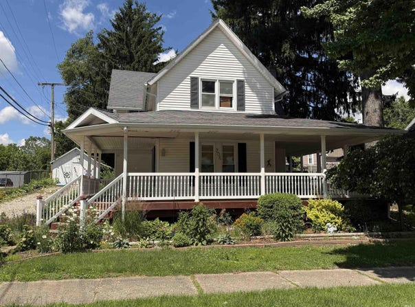 206 S Mountain, Lagrange, IN 46761