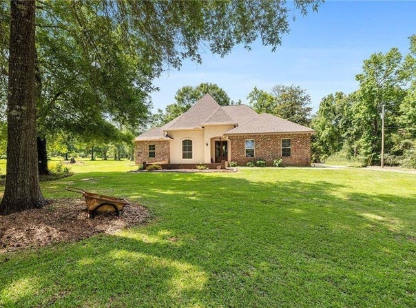 26402 LA-40 Highway, Folsom, LA 70437