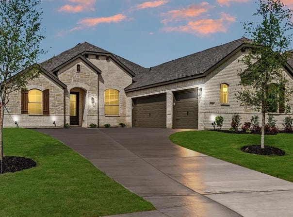 737 Winecup Way, Midlothian, TX 76065