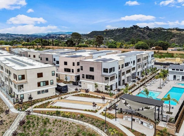 2581 Broom Ln, Carlsbad, CA 92008