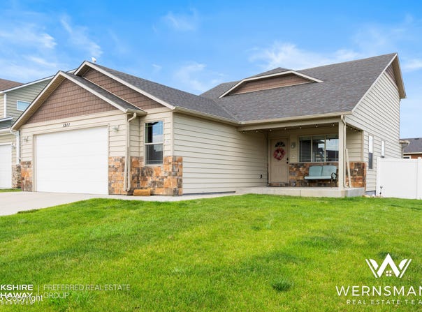 1211 Cattail Dr -, Gillette, WY 82718