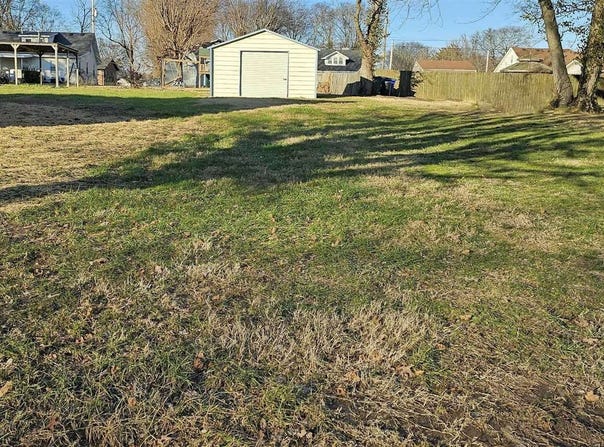 528 W Washington Street, Franklin, KY 42134