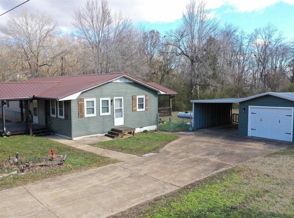 125 N BIRCH STREET, Salem, AR 72576