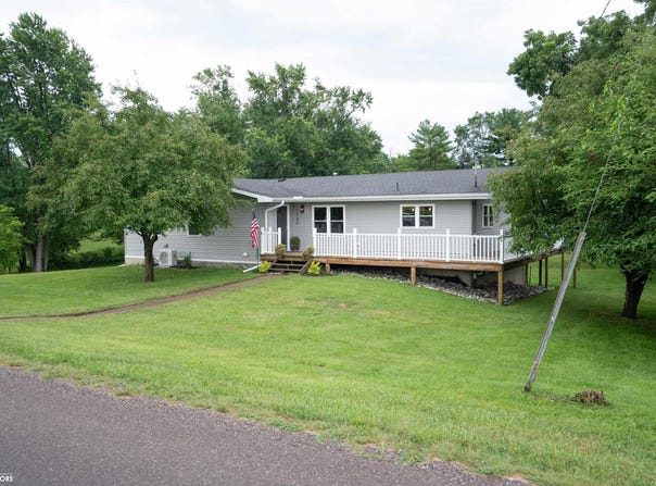 1160 Marion Street, Warsaw, IL 62379