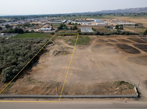 1120 E 1500 S, Naples, UT 84078