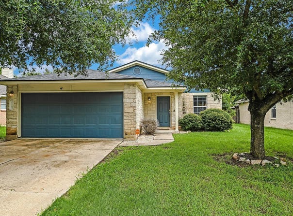215 Peaceful Haven WAY, Hutto, TX 78634