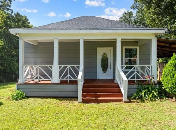 805 W Green Street, Palestine, TX 75801