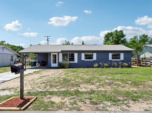 1406 HOPE COURT, TAVARES, FL 32778