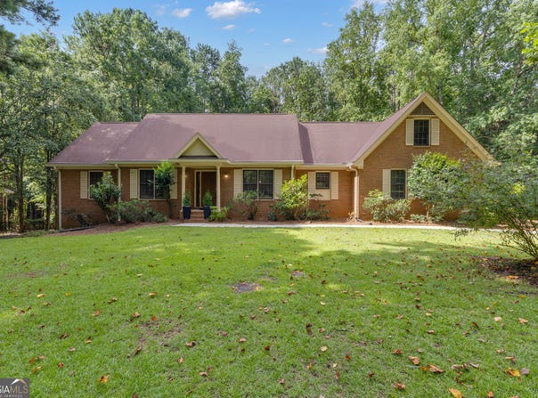 100 Queens Gate, Fayetteville, GA 30215