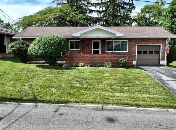 110 Cedar Lane, PRINCETON, WV 24740