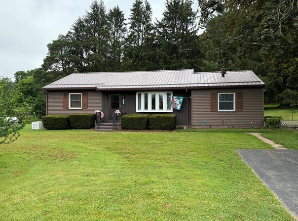 1044 State route 428, Oil City, PA 16301
