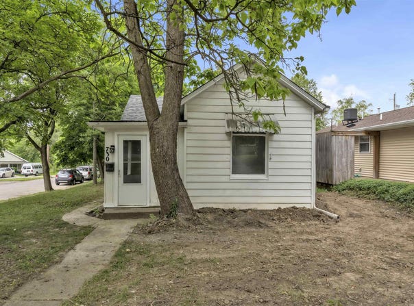 730 Goshen Avenue, Fort Wayne, IN 46808