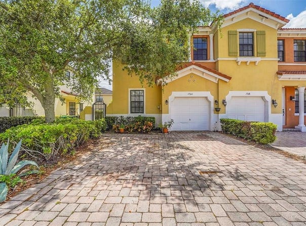 1764 SW Via Rossa, Port St Lucie, FL 34953
