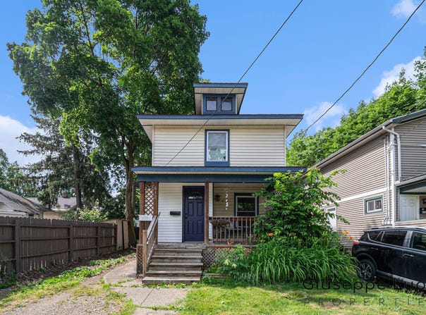 612 Norman Street, Lansing, MI 48910