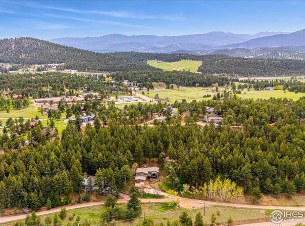 25808 Sunrise Ln, Golden, CO 80401