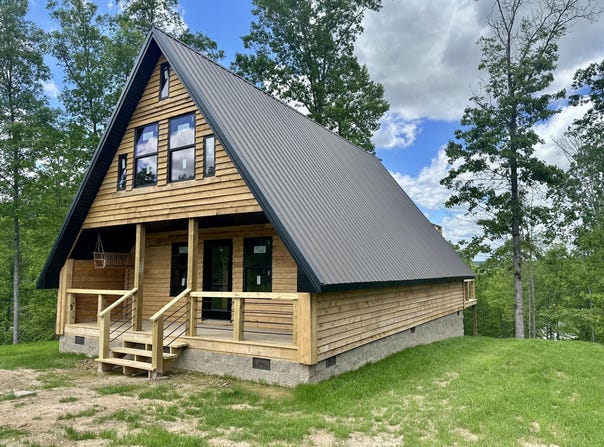 35 Stella Lane, East Bernstadt, KY 40729