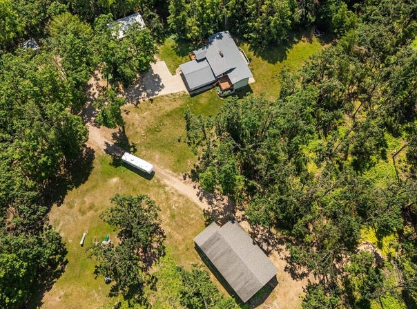 1252 Krys Road, Gaylord, MI 49735