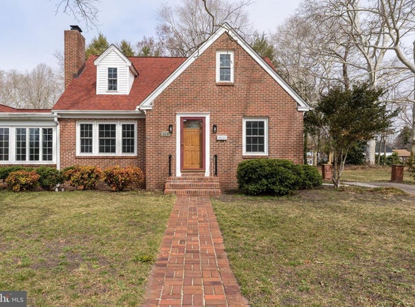 227 PINEHURST Avenue, SALISBURY, MD 21801
