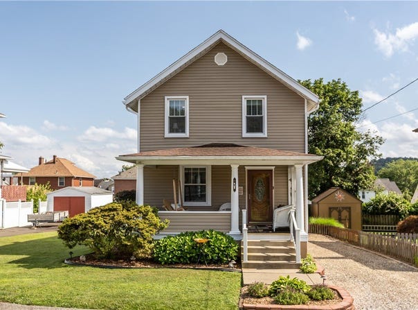 107 Braun St, Shaler, PA 15223