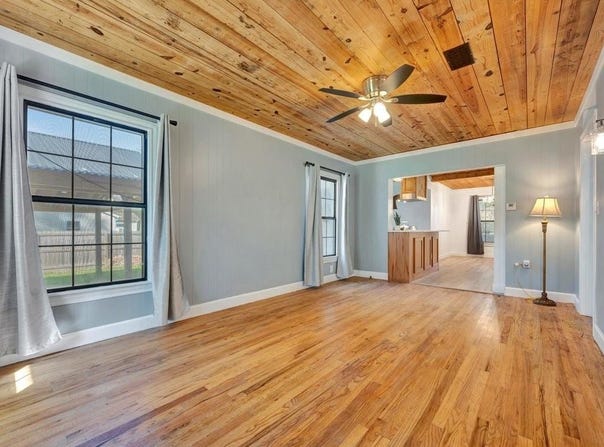 1402 Murphy Avenue, Lufkin, TX 75904