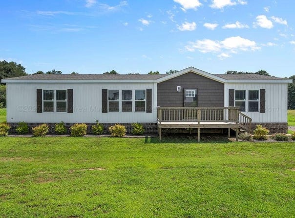 121 WENDY Way, Jasper, AL 35504