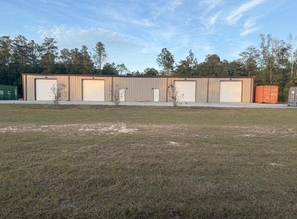15000 W US HWY 90, DeFuniak Springs, FL 32433