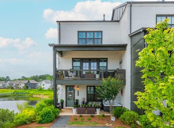6895 Whitman Walk, Alpharetta, GA 30005