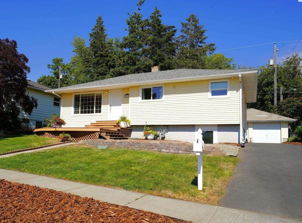 1010 NW Clifford, Pullman, WA 99163
