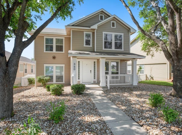 360 Sampson, Kyle, TX 78640