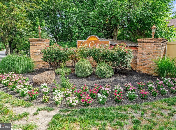 284 LA CASCATA, CLEMENTON, NJ 08021