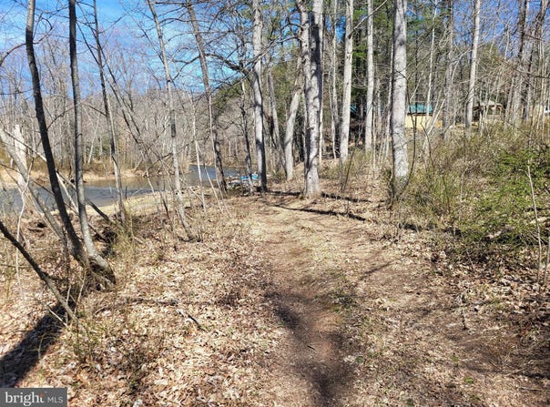 1451 LICKING CREEK ROAD, BIG COVE TANNERY, PA 17212