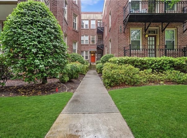 1413 Colonial Avenue, Norfolk, VA 23517
