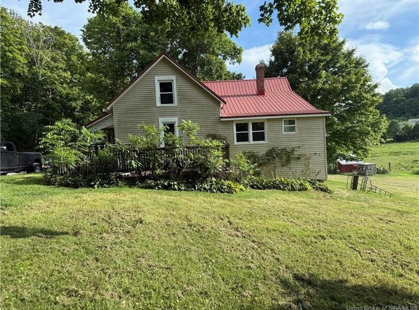 9175 Ripperdan Valley Rd SW, Mauckport, IN 47142
