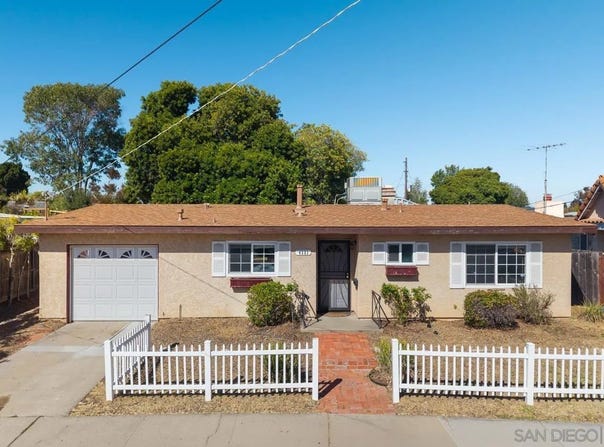 4581 Chinook, San Diego, CA 92117