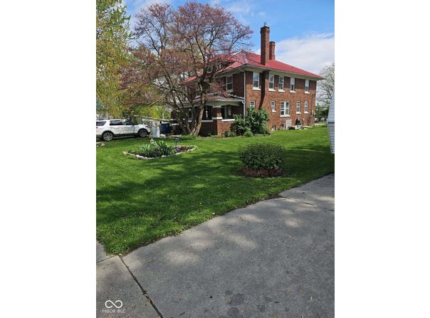320 E Shackley Street, Geneva, IN 46740