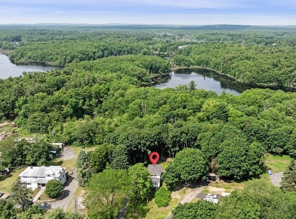 123 Forest St, Middleton, MA 01949