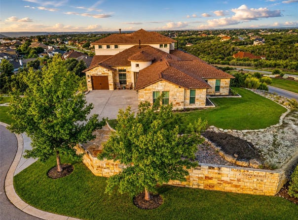 1501 Chalk Bluff Ct, Leander, TX 78641