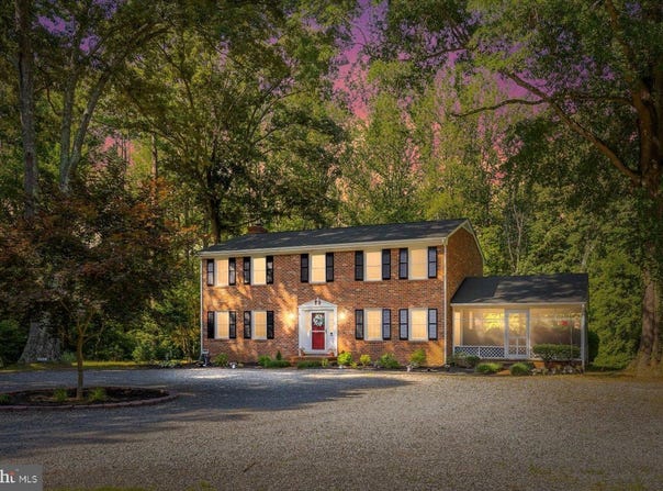 290 MONROE, MONTROSS, VA 22520