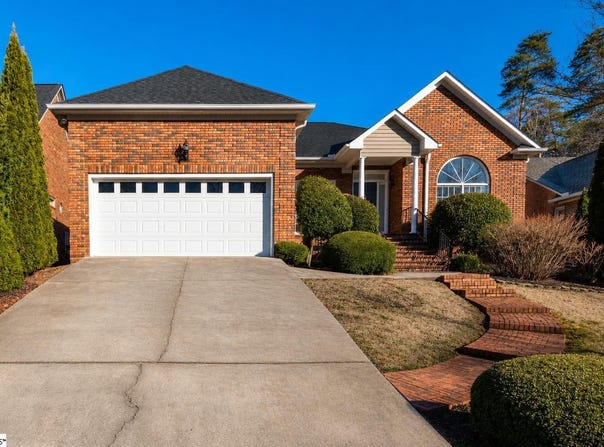 213 WINDSTONE Court, Greenville, SC 29615