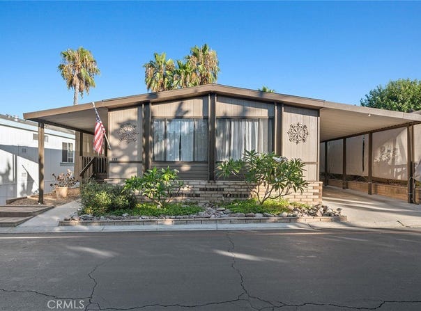1550 Rimpau Avenue, Corona, CA 92881