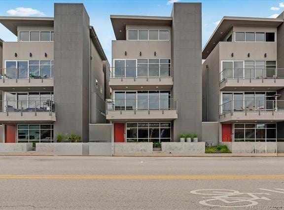 617 E 3rd Street, Tulsa, OK 74120