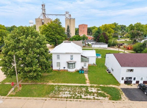 404 N Madison St., Pittsfield, IL 62363