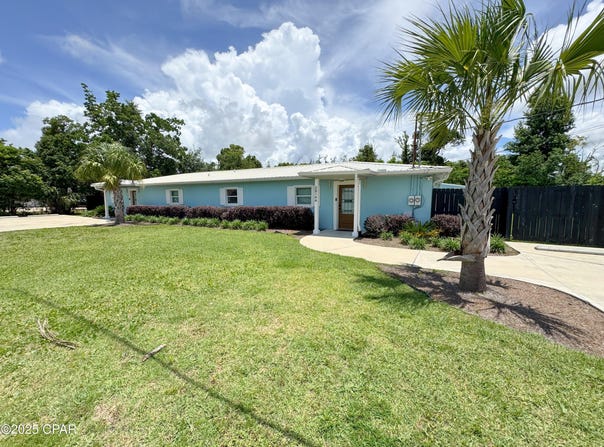 2816 N Panama Avenue, Panama City, FL 32405