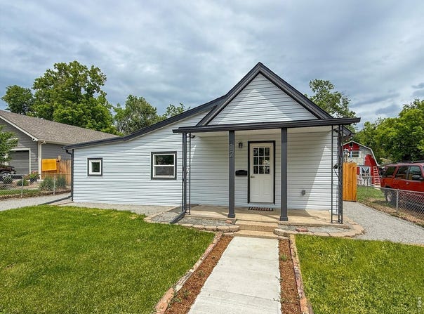 12 Marshall Pl, Longmont, CO 80504