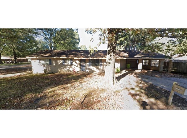 1210 W 16TH, Stuttgart, AR 72160
