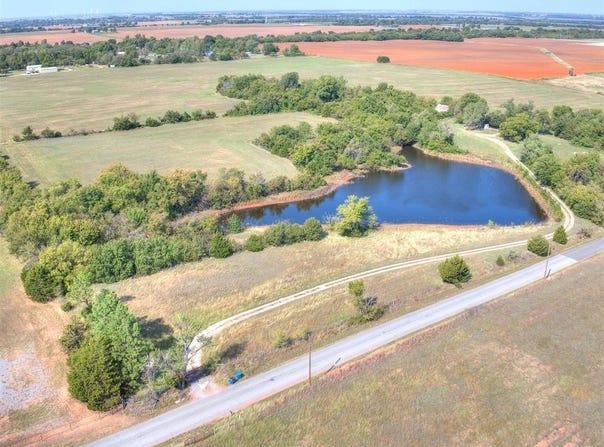 215 N Cemetery Road, Tuttle, OK 73089